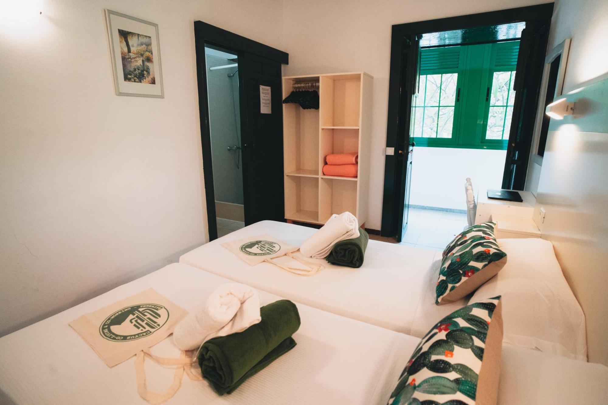 Cactus Hostel San Sebastián de la Gomera Eksteriør billede