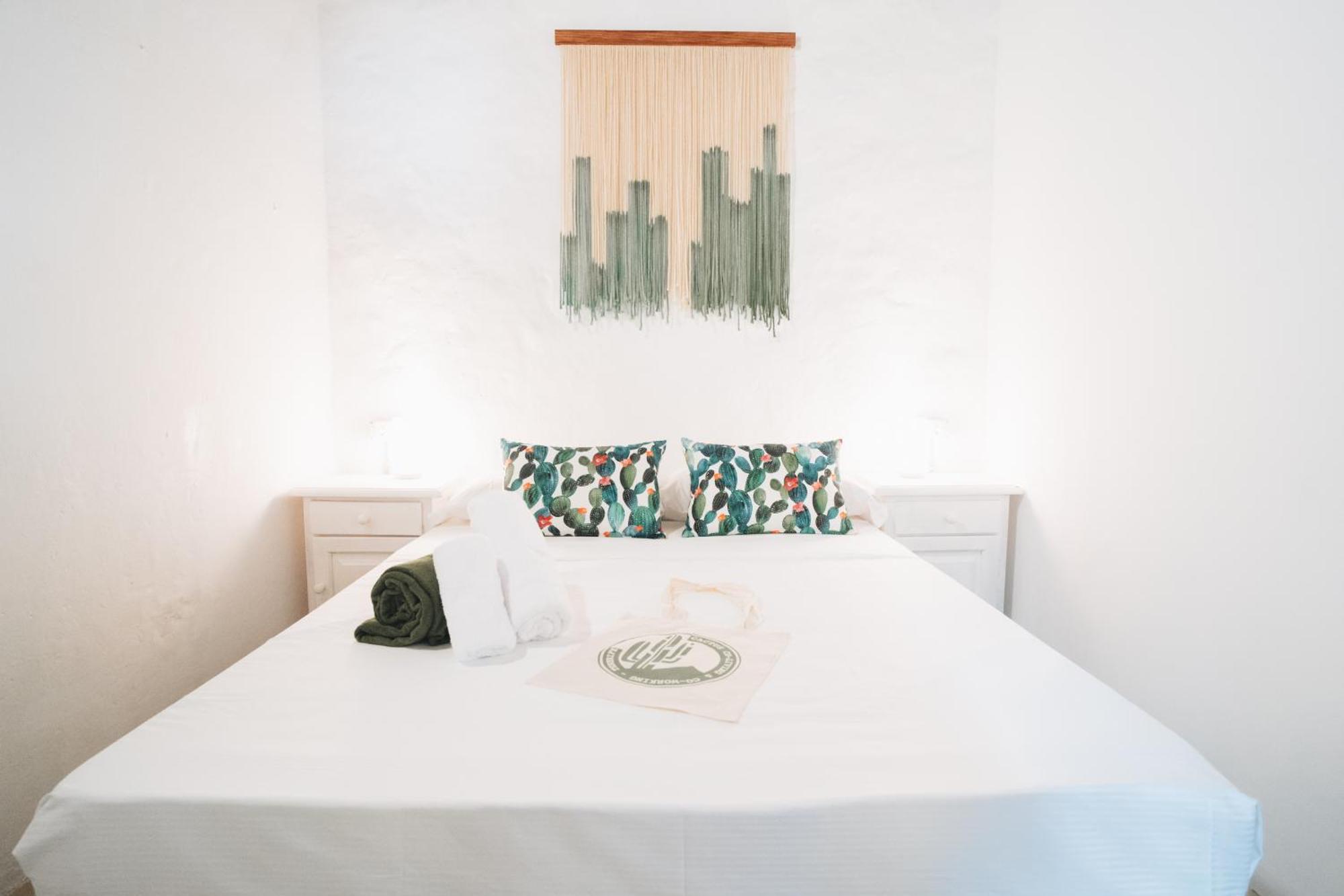 Cactus Hostel San Sebastián de la Gomera Eksteriør billede